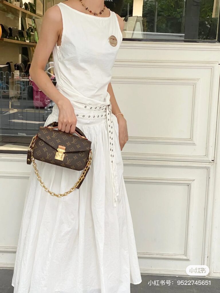 Louis Vuitton 470610 Bag Size 21