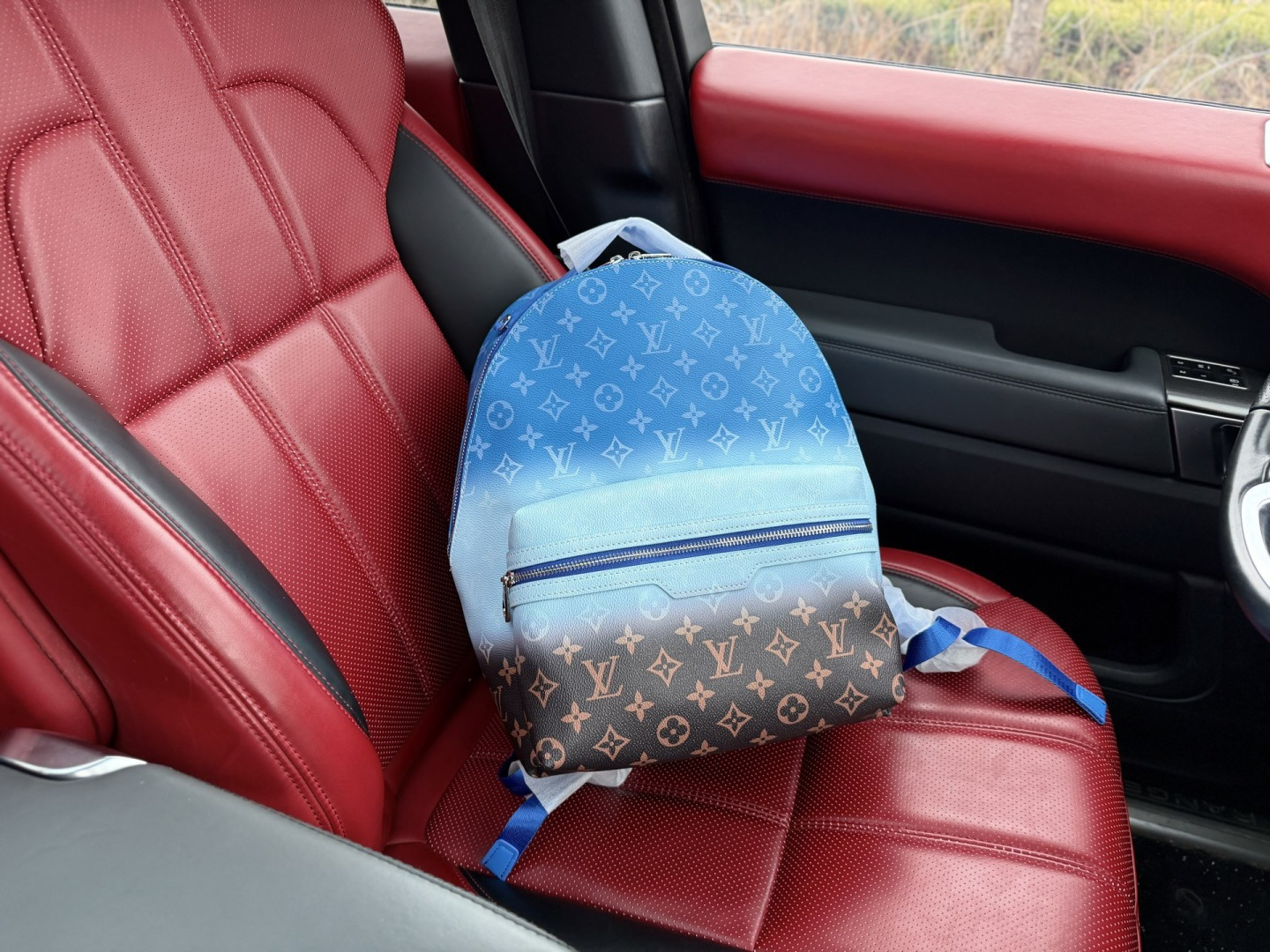 Louis Vuitton 489590 Bag Size 30, 40