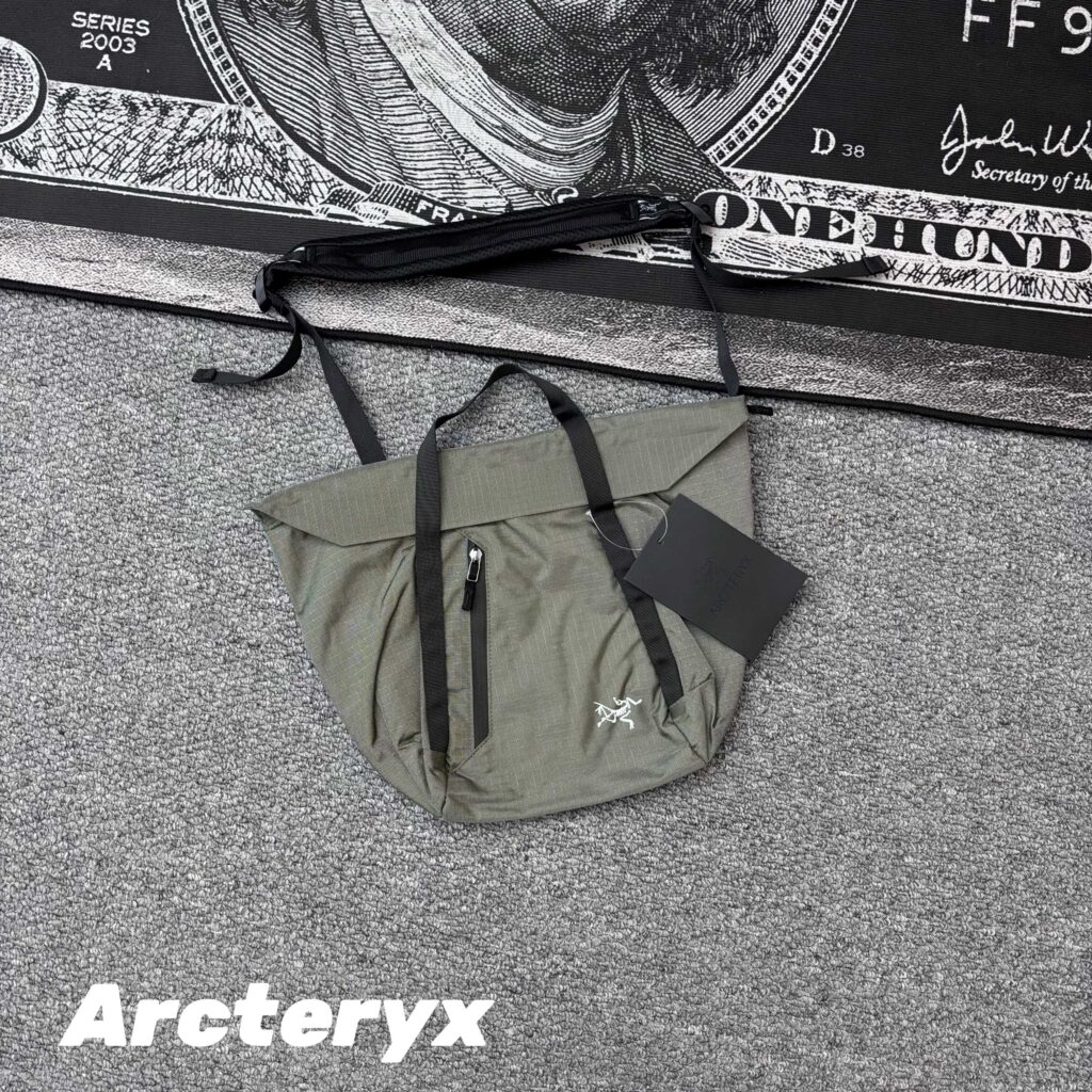 Arc Teryx 496383 Bag Size 39, 10