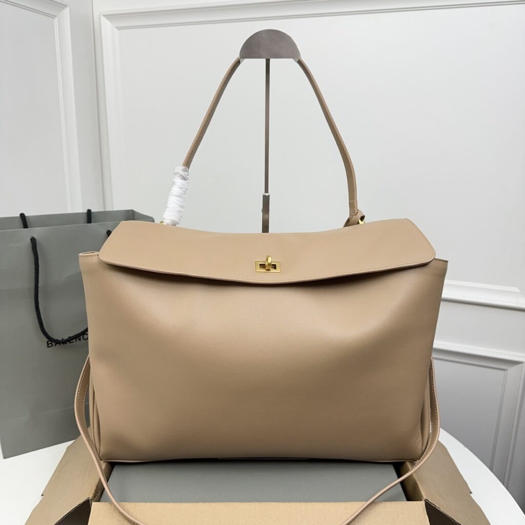 Balenciaga Dlblryircjfv088Yxf7Tw4Kc0Rmorousqoesfiw 4kc0RmorousqOeSFiw Bag