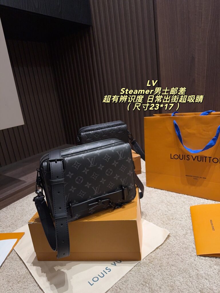 Louis Vuitton 561310 Bag Size 23, 17