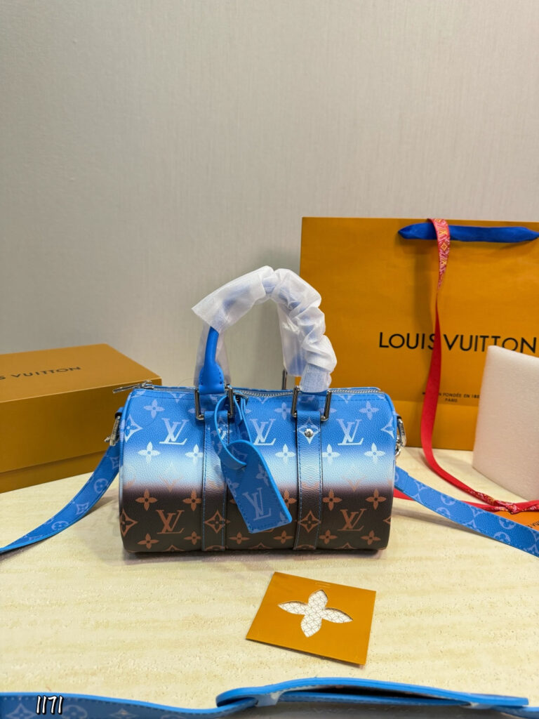 Louis Vuitton 561409 Bag Size 25