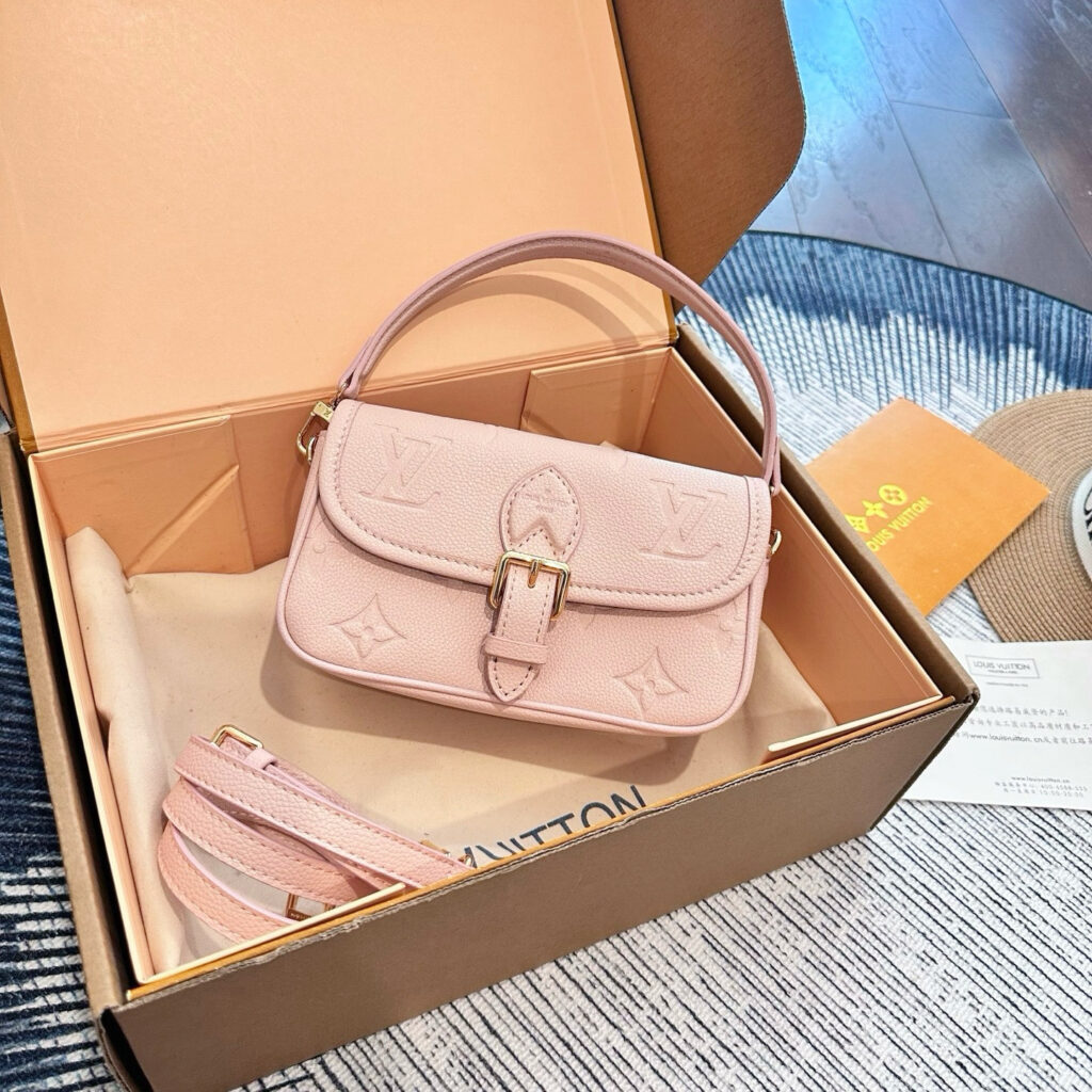 Louis Vuitton 561527 Bag