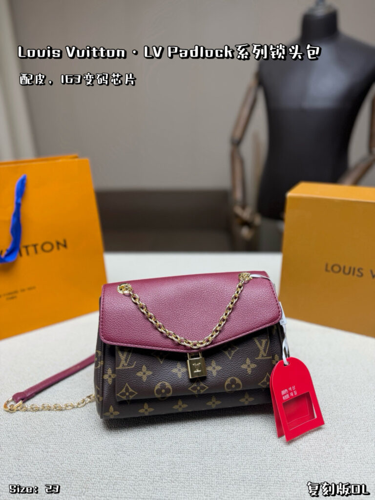 Louis Vuitton 562343 Bag Size 23, 16