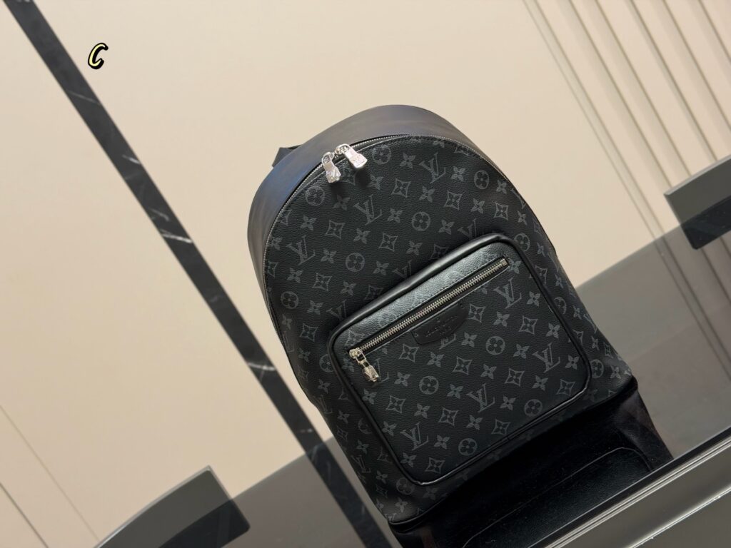 Louis Vuitton 562405 Bag Size 28