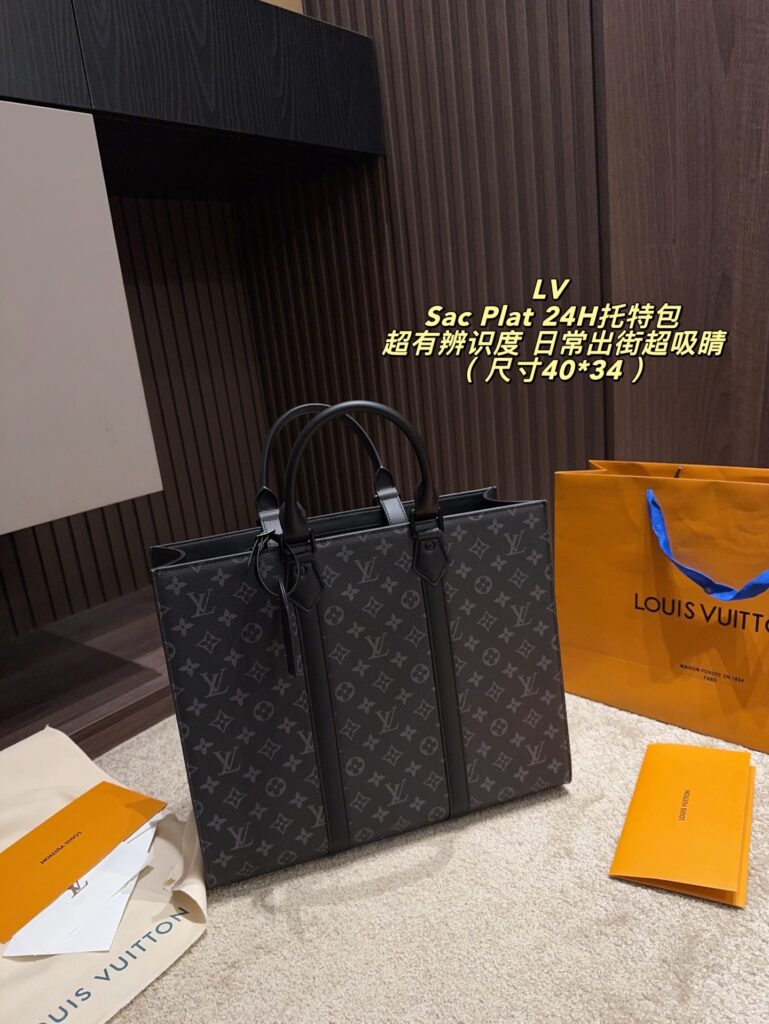Louis Vuitton 562669 Bag Size 40, 34