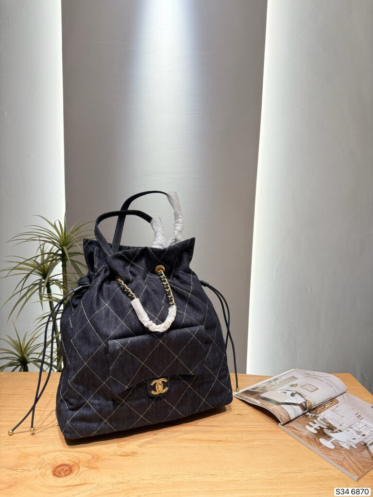 Chanel 564045 Bag Size 38, 42