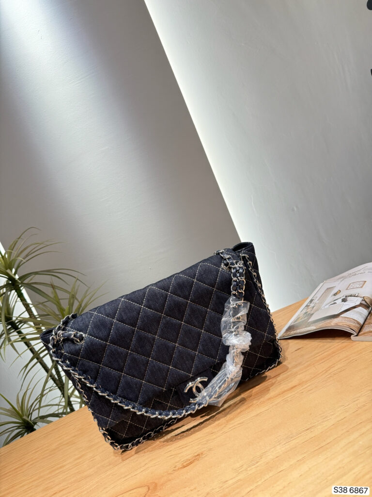 Chanel 564046 Bag Size 34, 24
