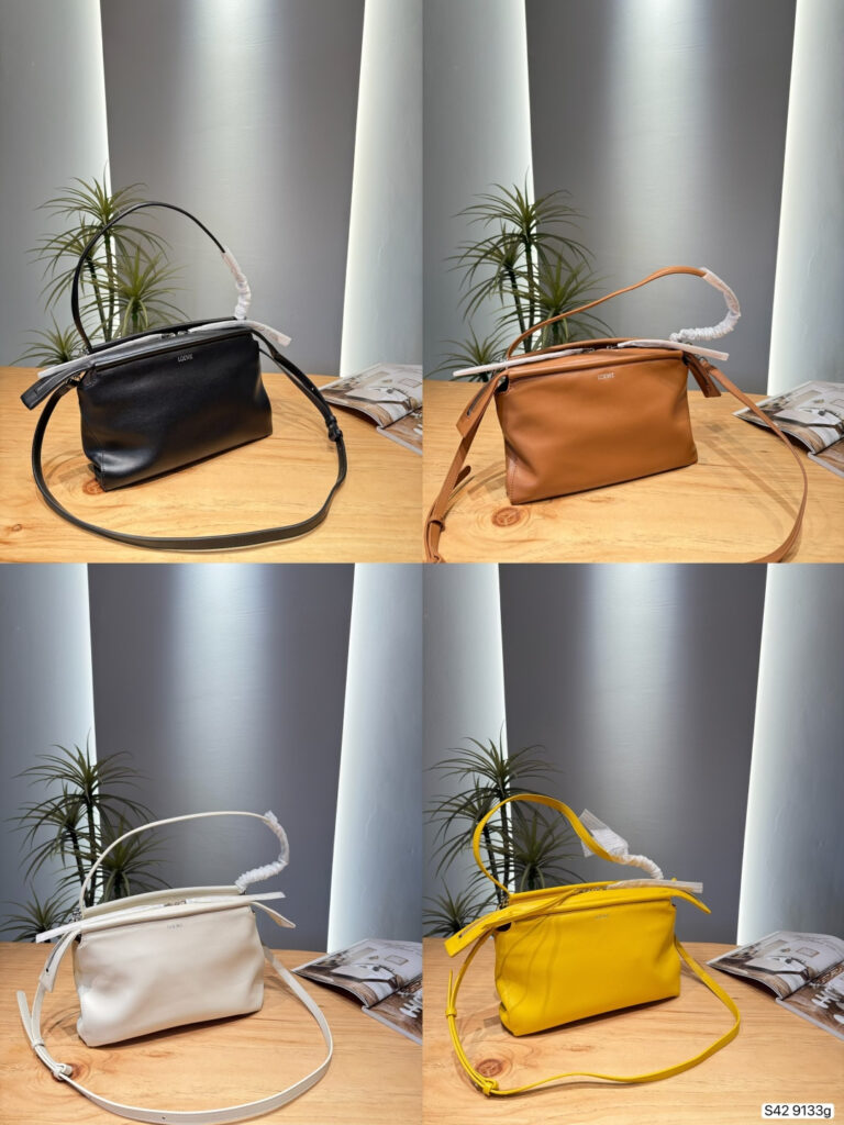 Loewe 564121 Bag Size 29, 18