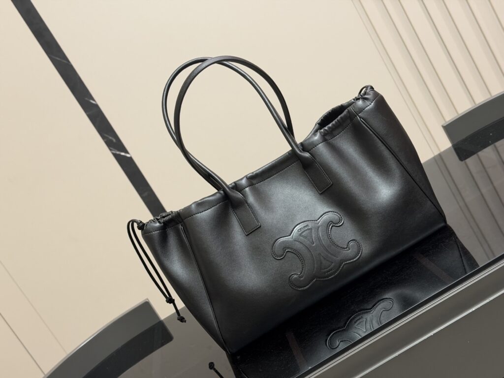 Celine 564646 Bag Size 43
