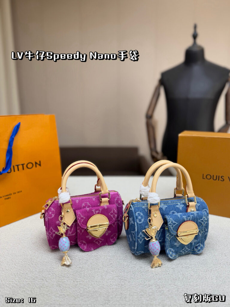 Louis Vuitton 565478 Bag Size 16, 11