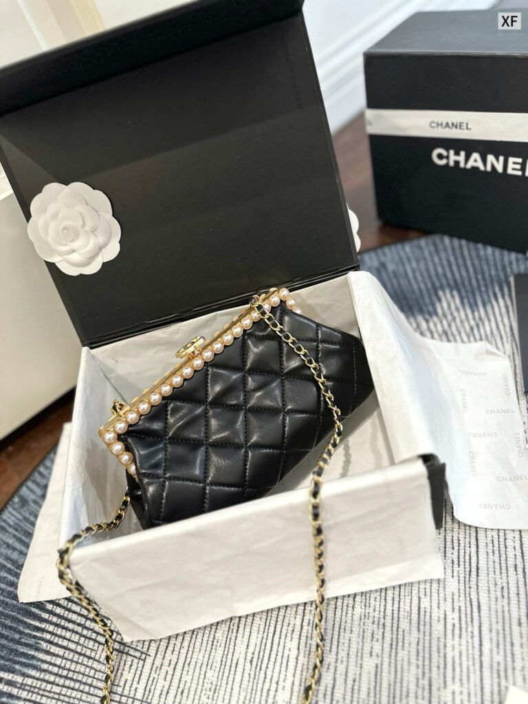 Chanel 565611 Bag