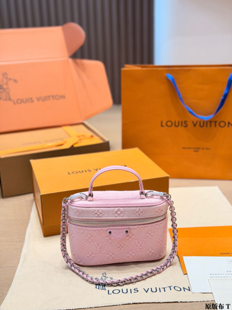 Louis Vuitton 565658 Bag Size 19