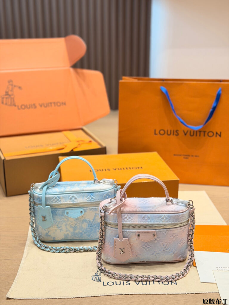 Louis Vuitton 565660 Bag Size 19