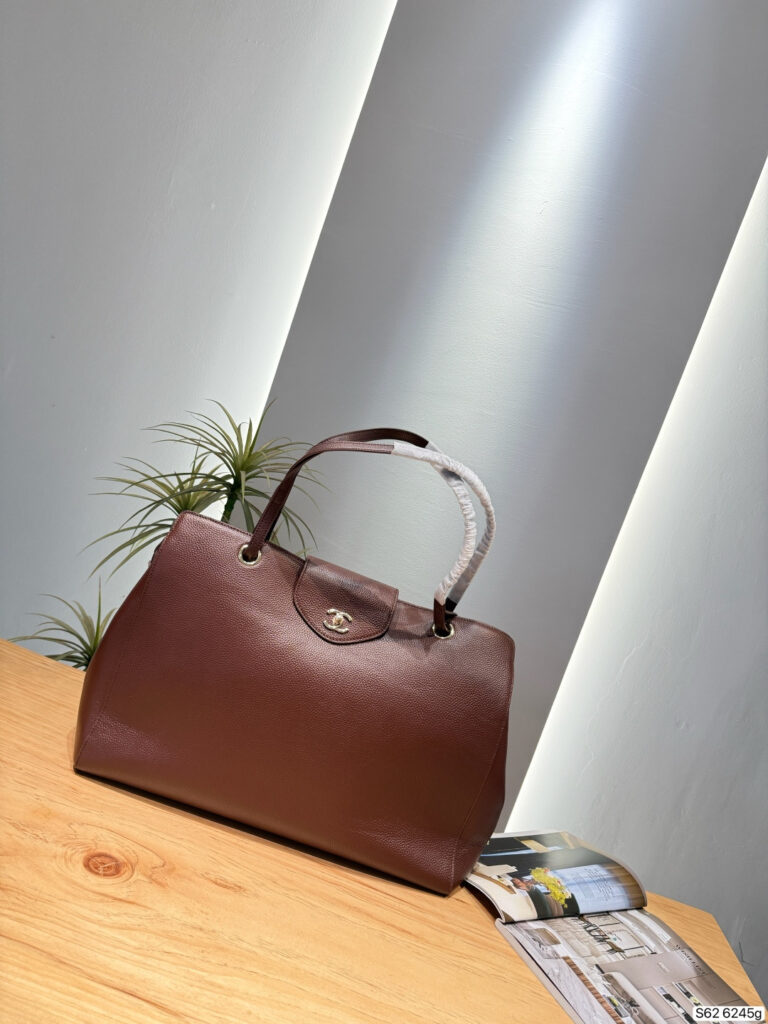Chanel 566495 Bag Size 46, 35