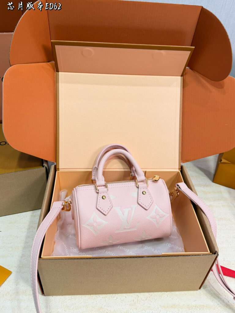 Louis Vuitton 566611 Bag