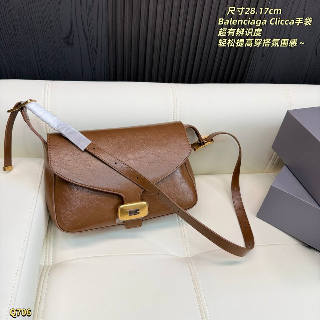 Balenciaga 566669 Bag Size 28