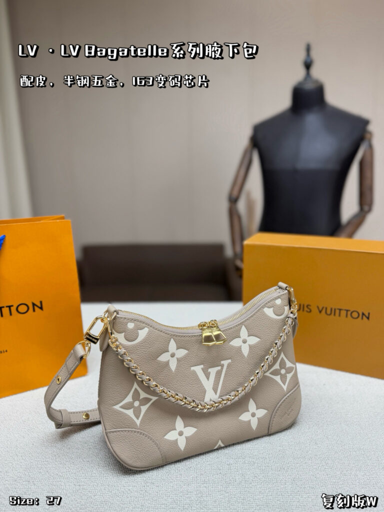 Louis Vuitton 567354 Bag Size 27, 16