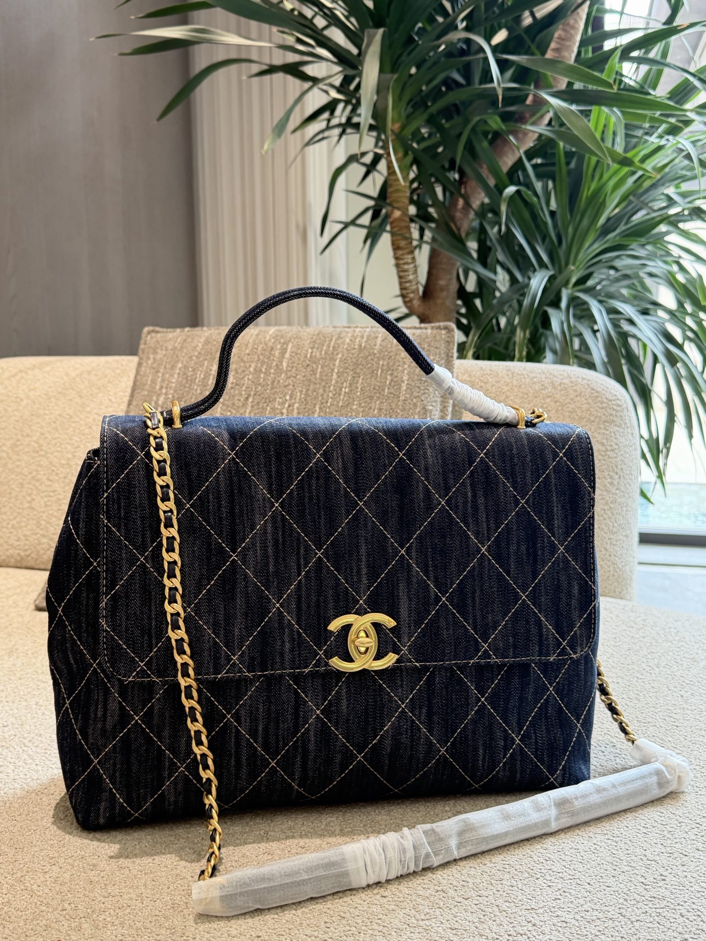 Chanel 568230 Bag Size 38, 28, 10