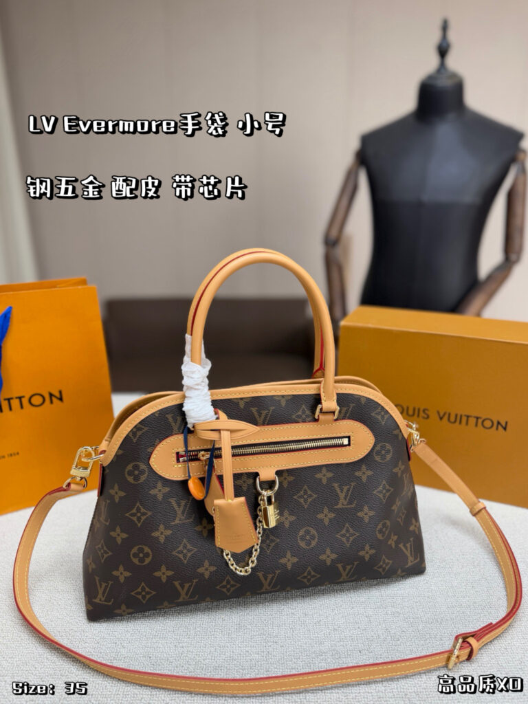 Louis Vuitton 568530 Bag Size 35, 23