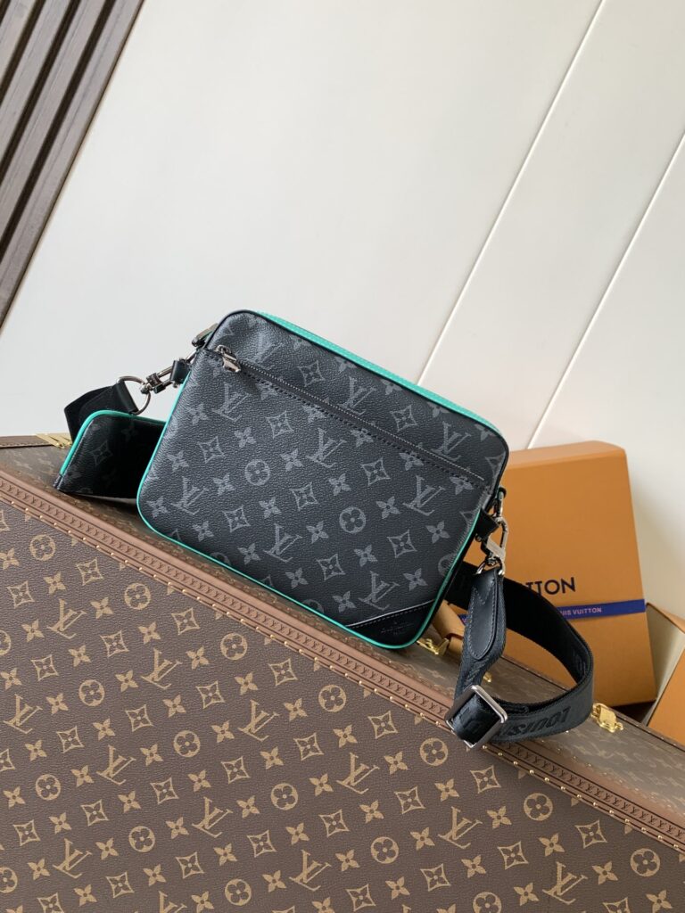 Louis Vuitton 573171 Bag Size 25, 18