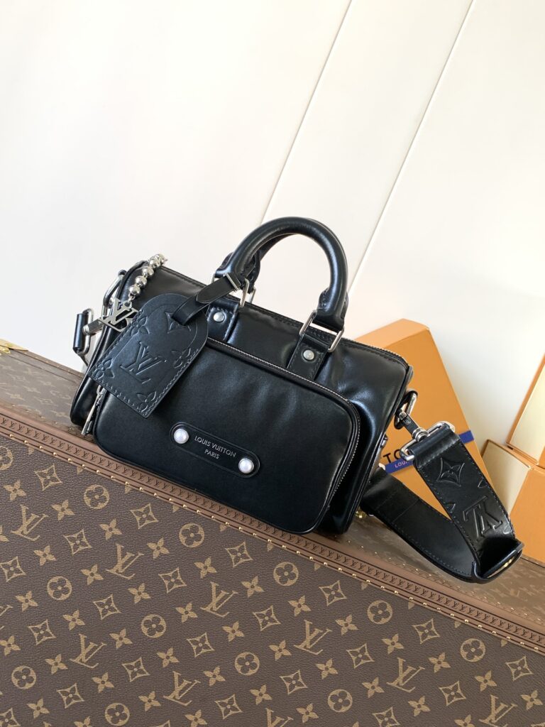 Louis Vuitton 573184 Bag Size 25, 15, 11