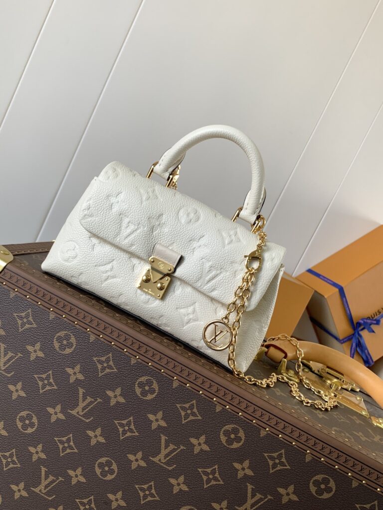 Louis Vuitton 573306 Bag Size S, 12, 21, 56
