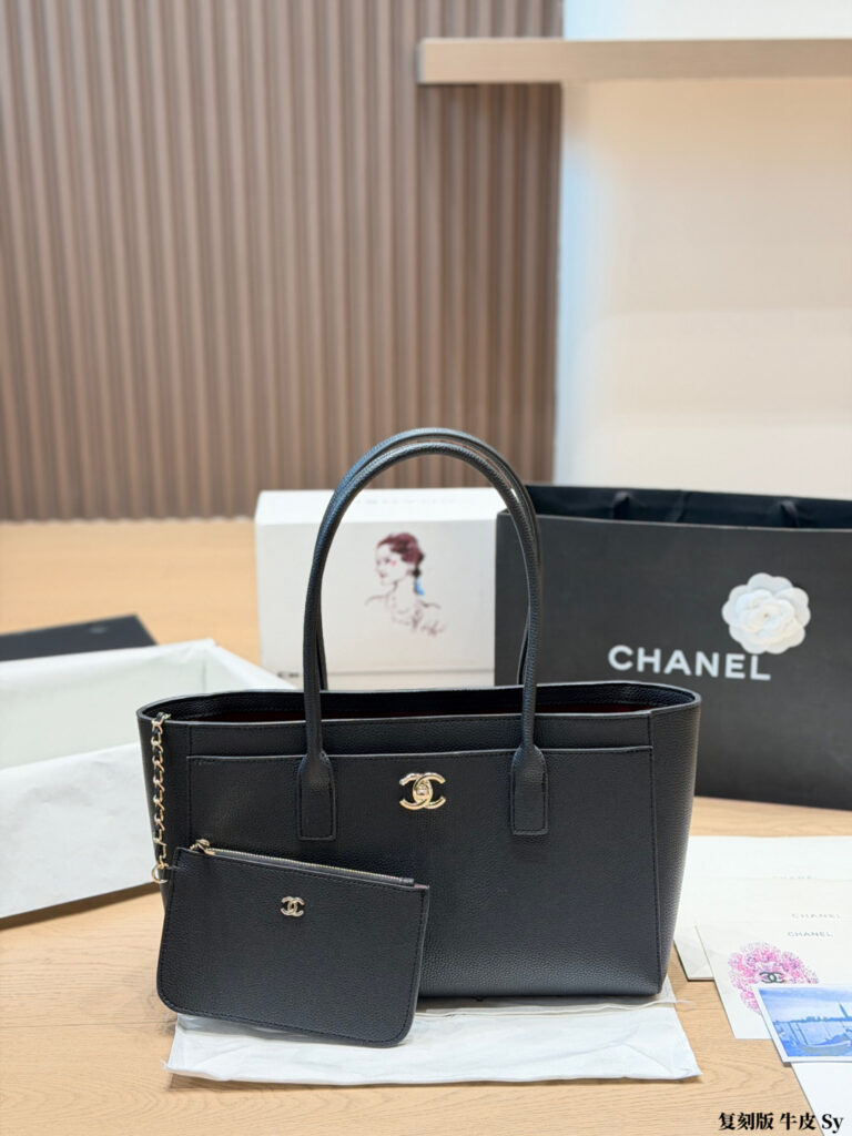 Chanel 574392 Bag Size 35