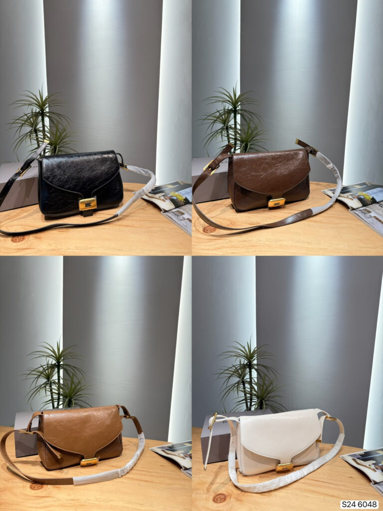 Balenciaga 574546 Bag Size 28, 21