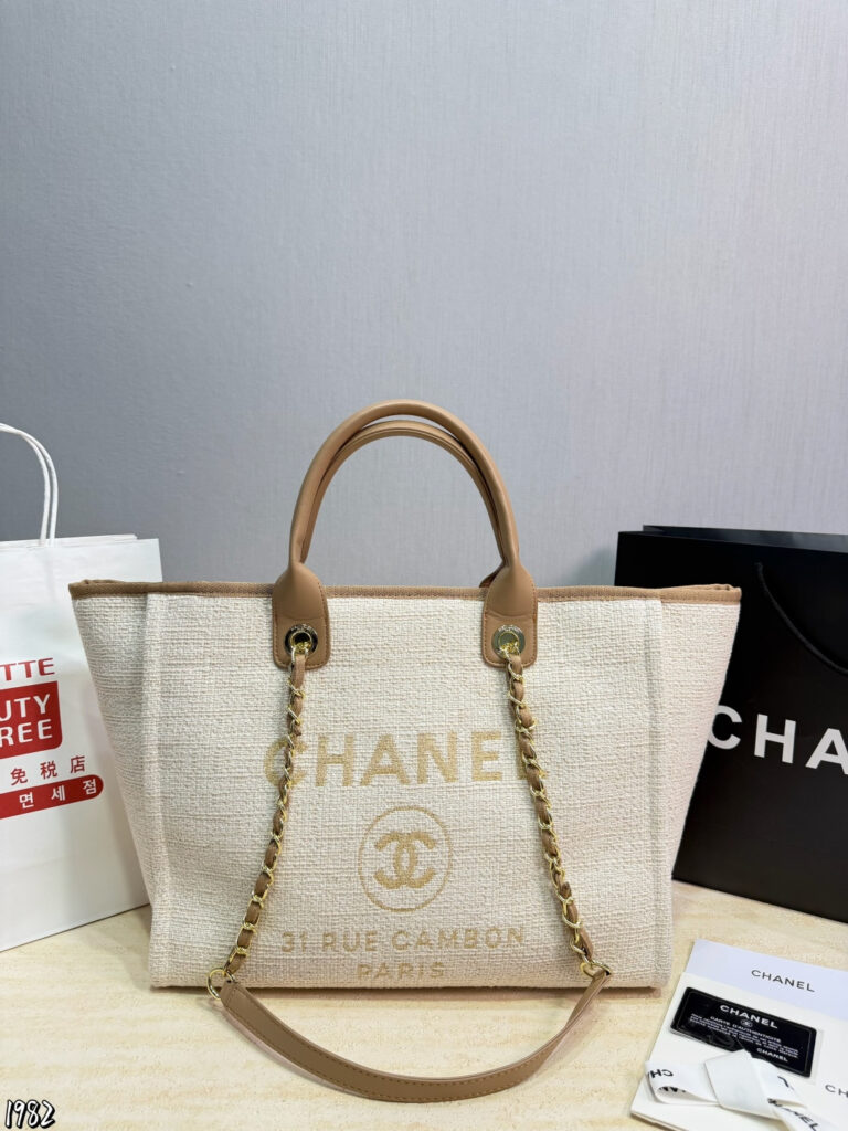 Chanel 575176 Bag Size 37, 18, 30