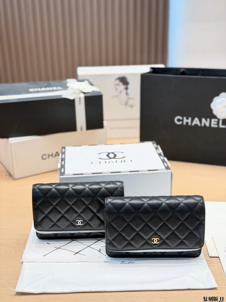 Chanel 575259 Bag Size 19, 20