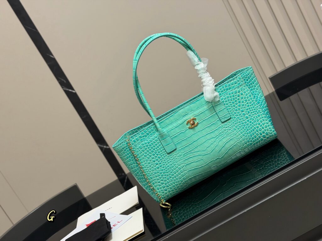 Chanel 575381 Bag Size 35