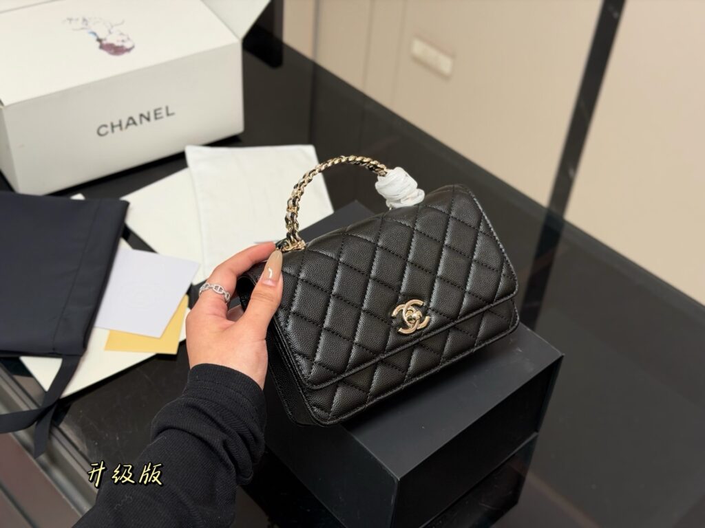 Chanel 576189 Bag Size 19