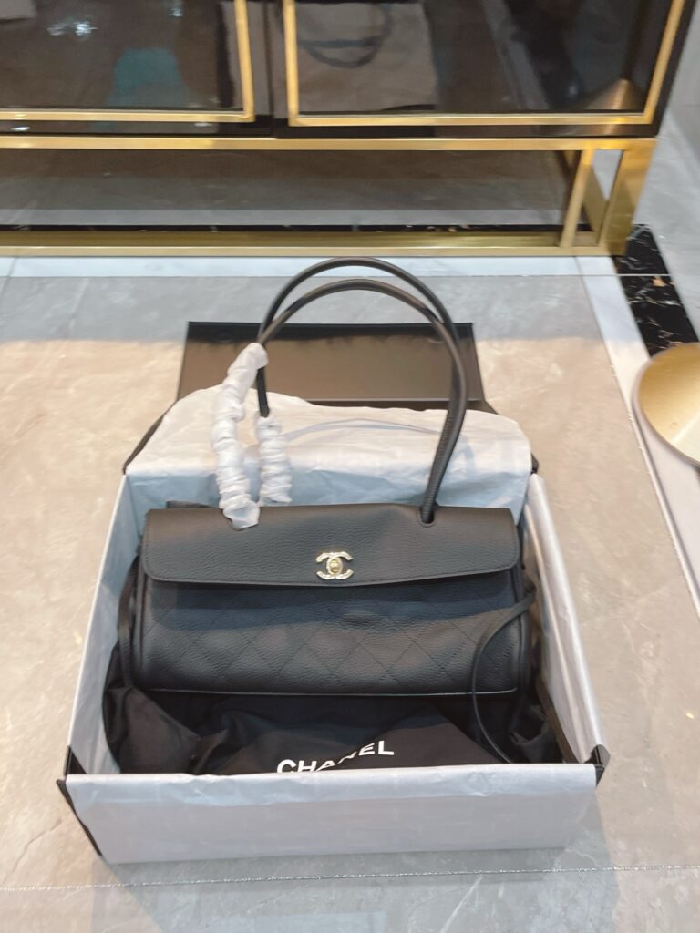 Chanel 576280 Bag Size 30, 16