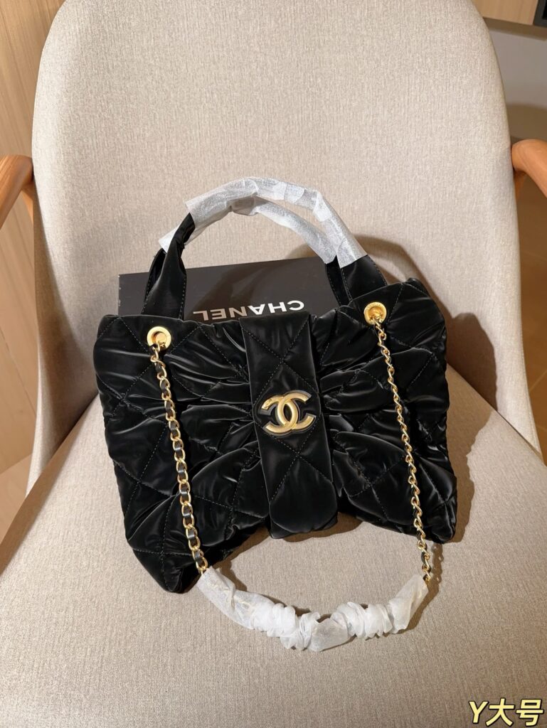 Chanel 577270 Bag Size 29, 24