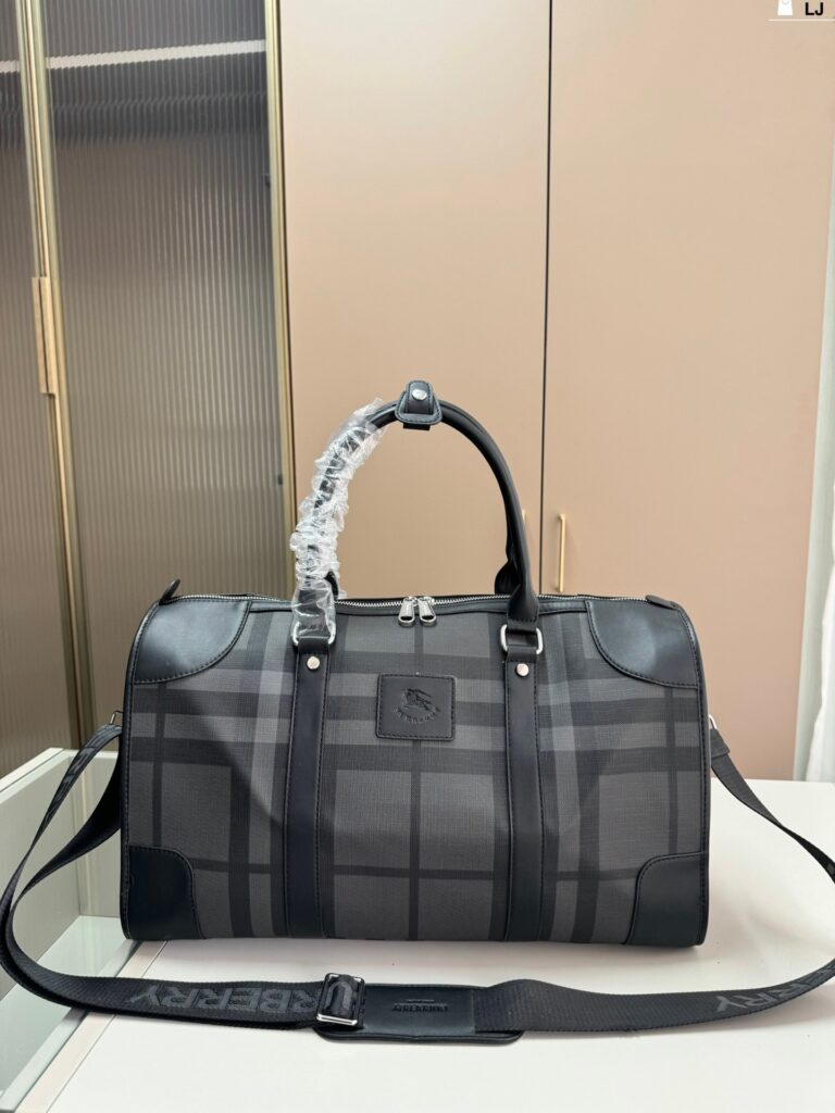 Burberry 577285 Bag Size 45, 18, 26