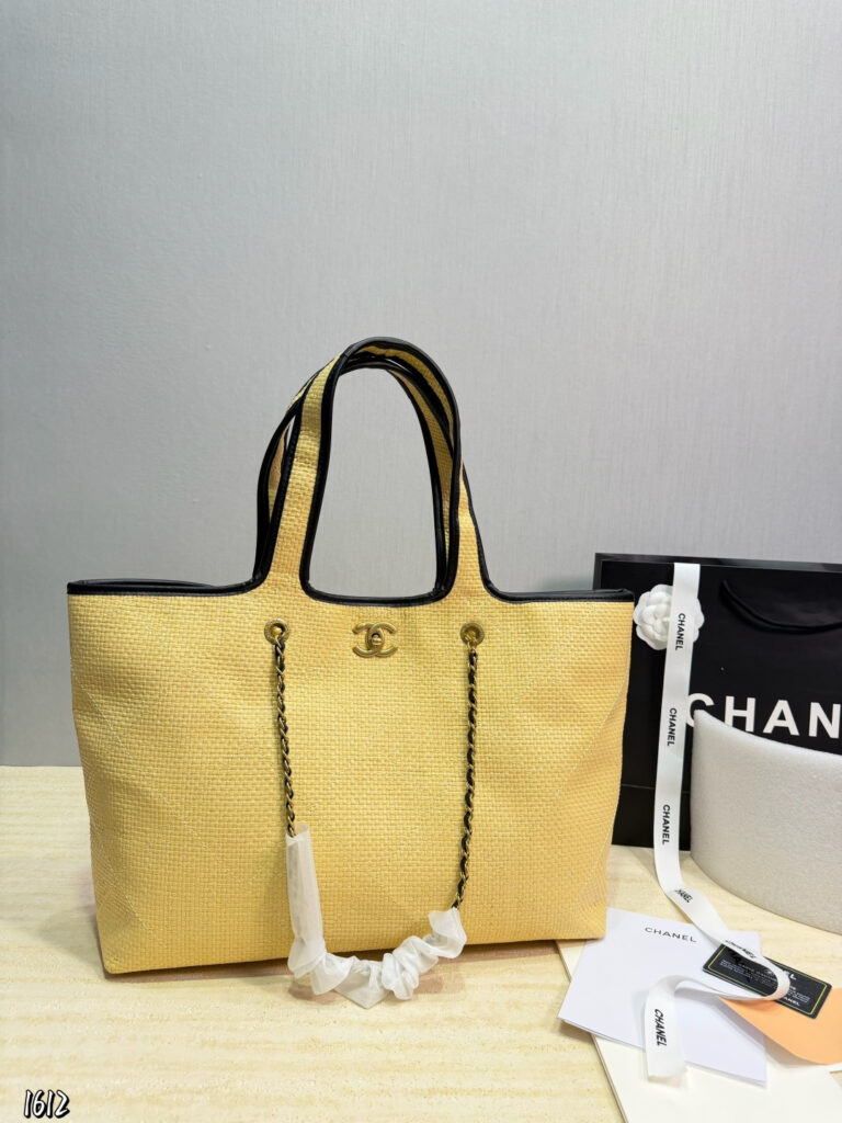 Chanel 578953 Bag Size 40, 29