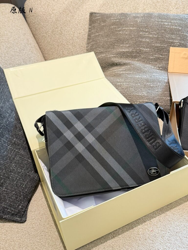 Burberry 580344 Bag