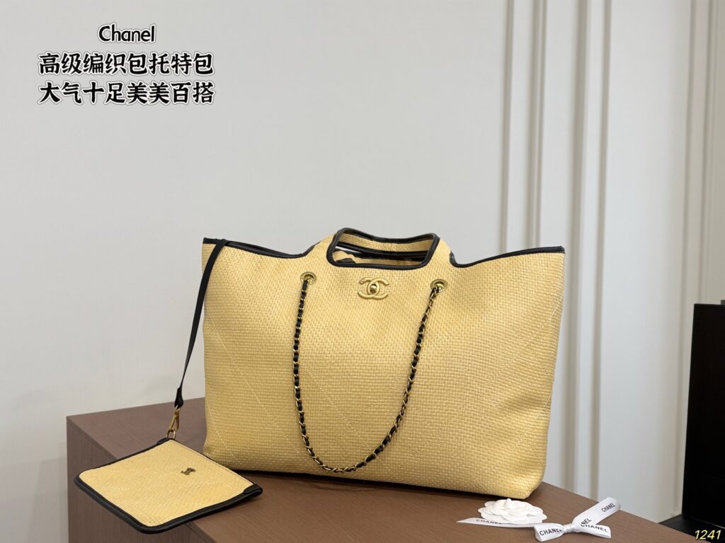 Chanel 581583 Bag Size 40, 29