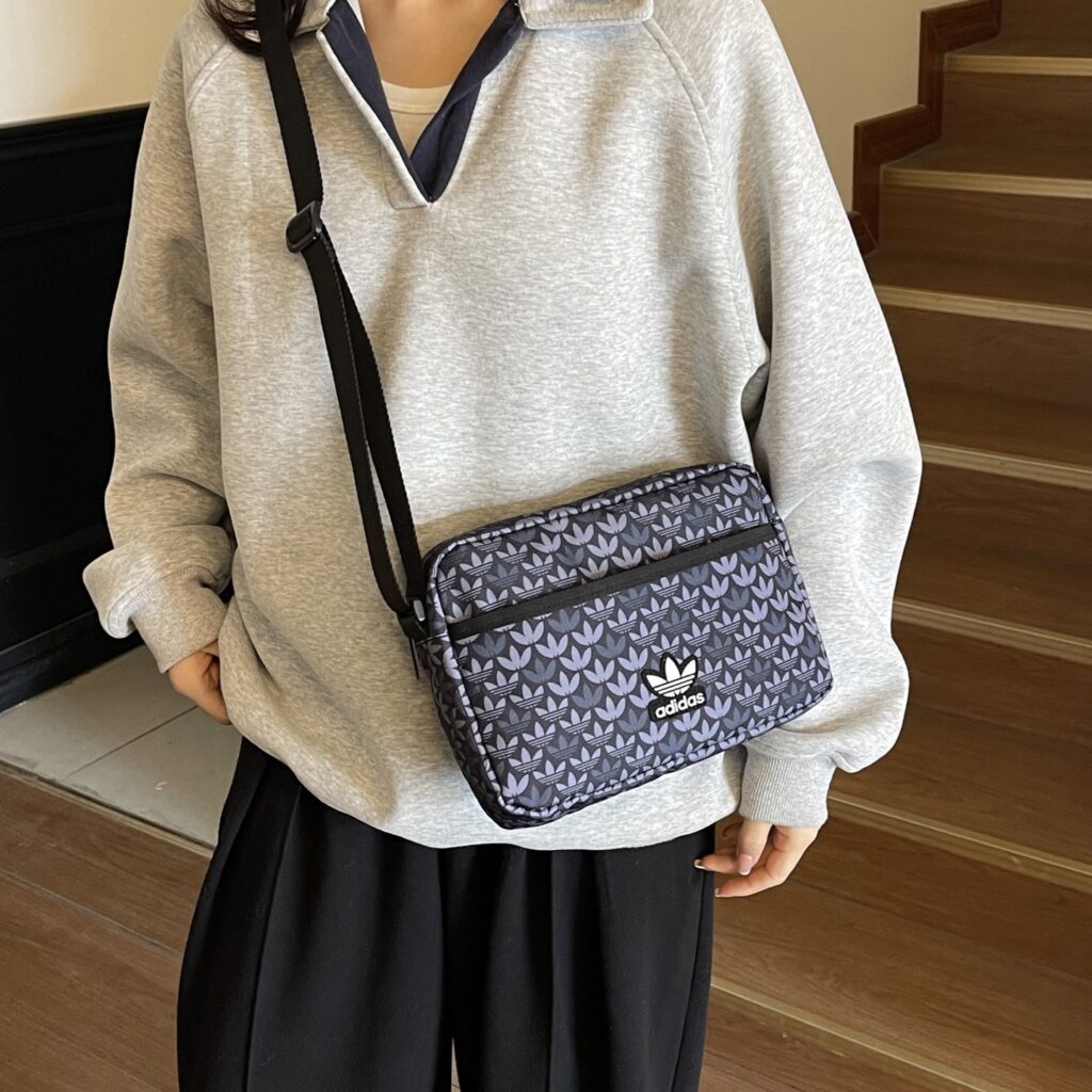 Adidas 628302 Bag Size 46, 25, 18