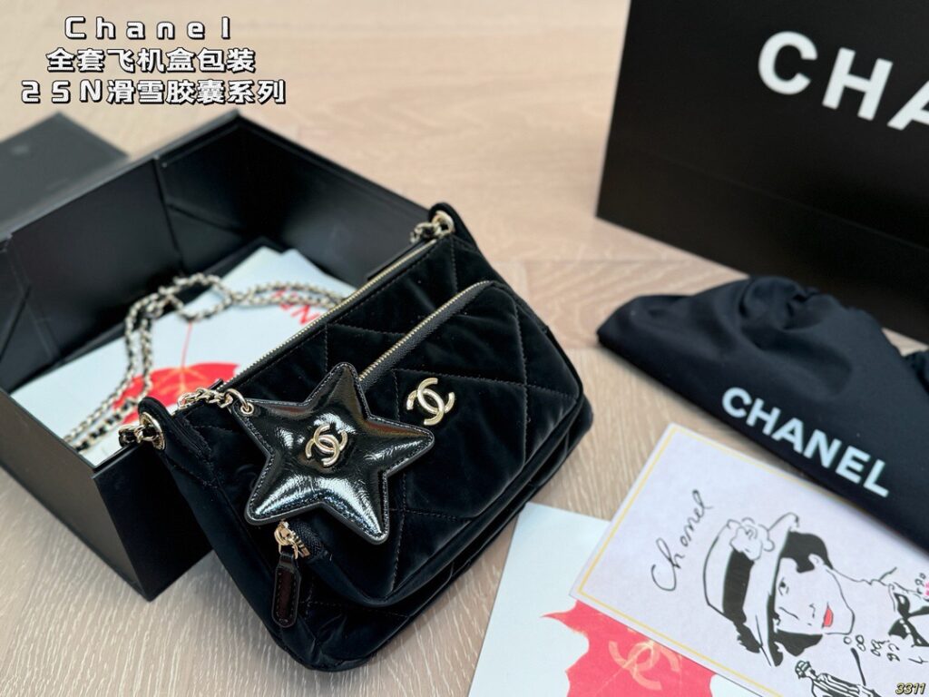 Chanel 703280 Bag Size 22, 15