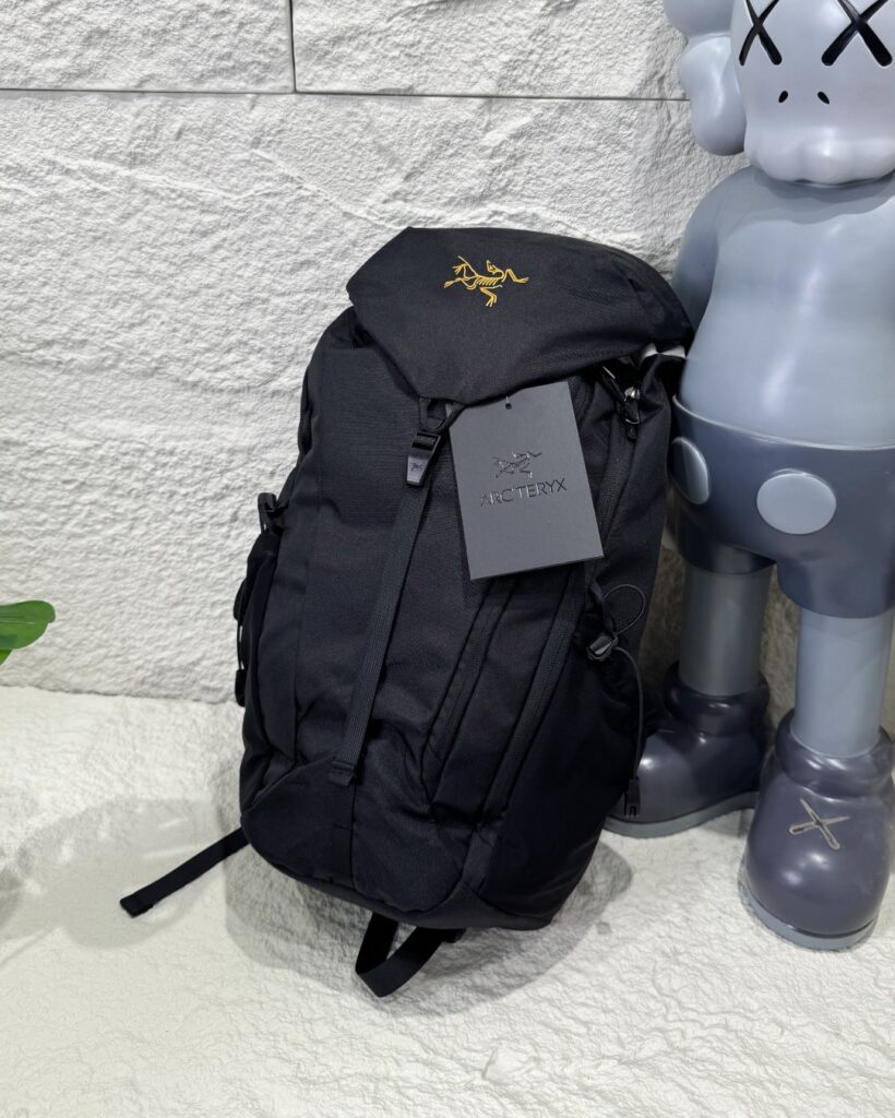 Arc Teryx 709996 Bag Size 30, 18