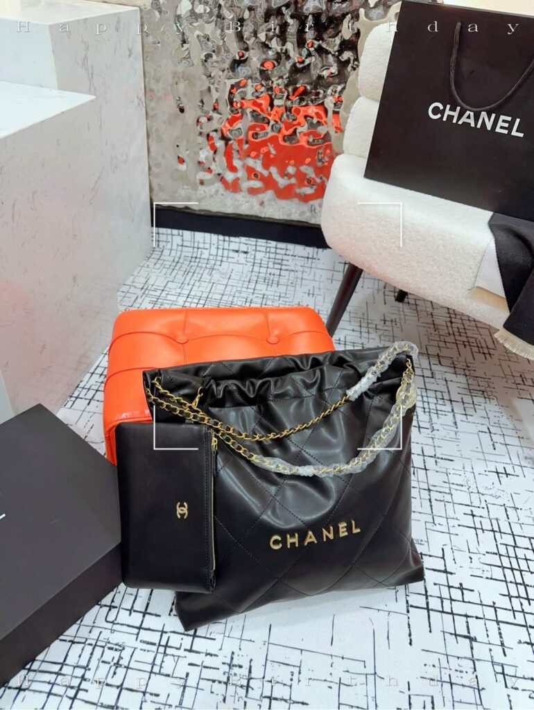 Chanel 713479 Bag Size 36, 34