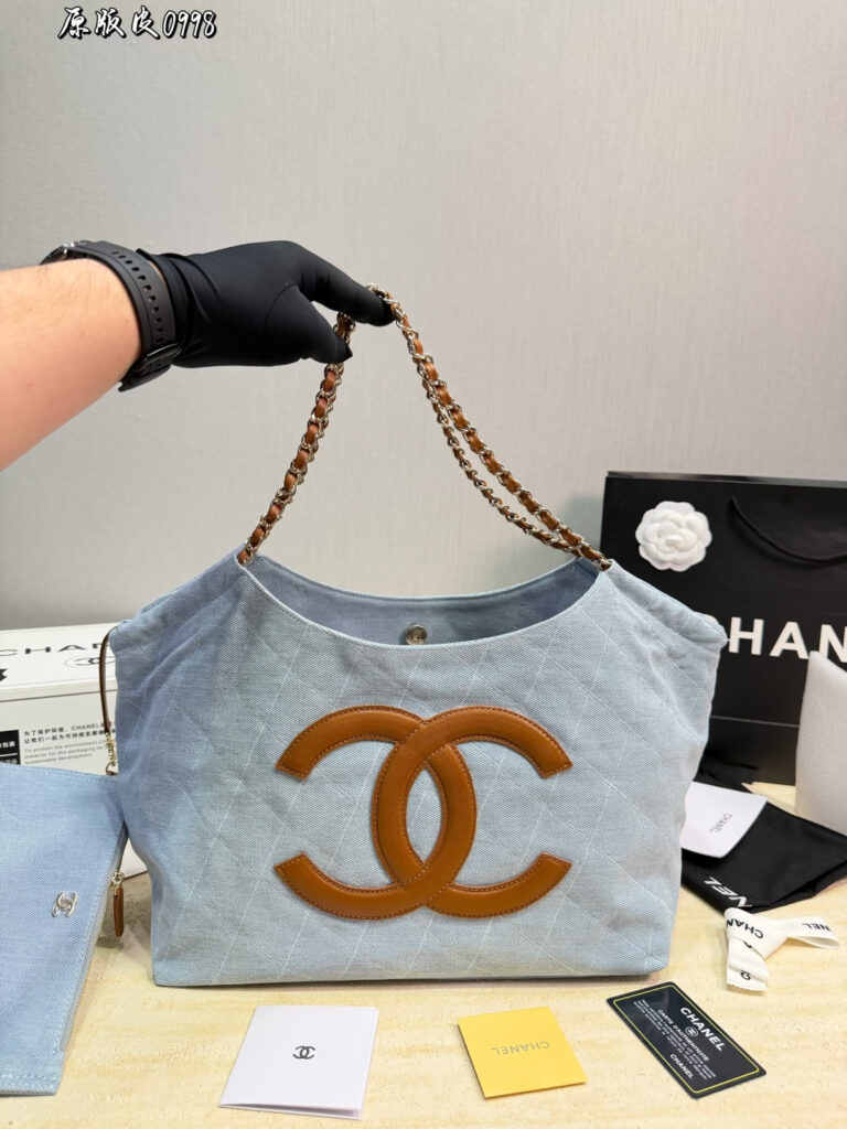 Chanel 726459 Bag Size 26