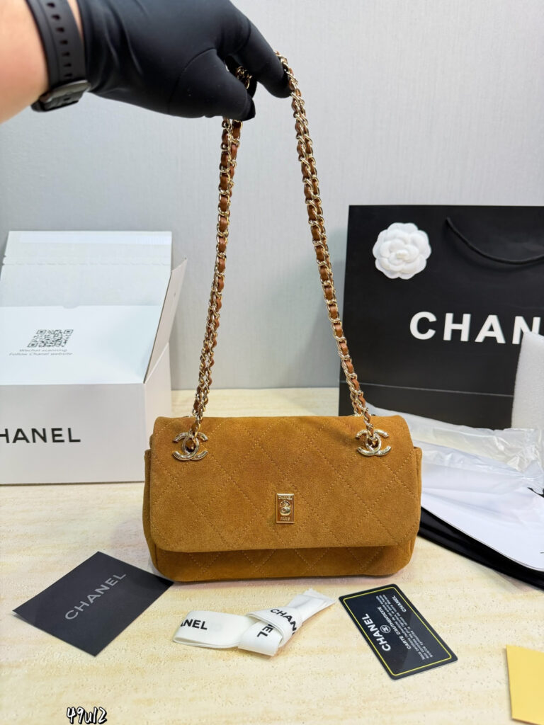 Chanel 980261 Bag Size 23, 15