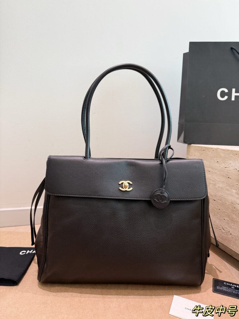 Chanel 989500 Bag Size 35, 14