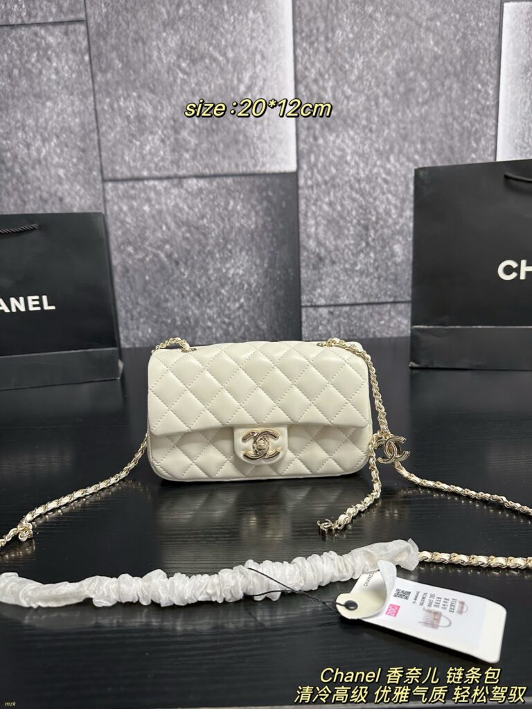 Chanel 993156 Bag Size 20