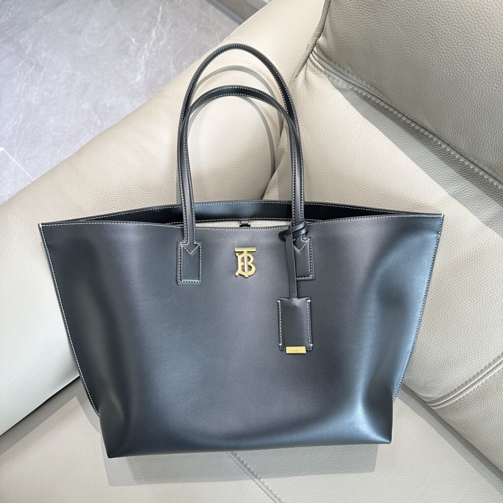 Burberry Dhtlrc97Mzajedjir2Tae9Wcv48Ob-Mfpumnclg 9WcV48OB-MFpUmnclg Bag Size 34, 14, 55, 45