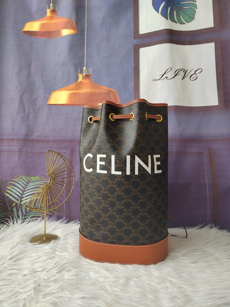 Celine Dw9Lrqiknmapvam5Ijey8Gkyuvmccs9Xbrbpvdq gkyuVmCCS9xbrBPVdQ Bag
