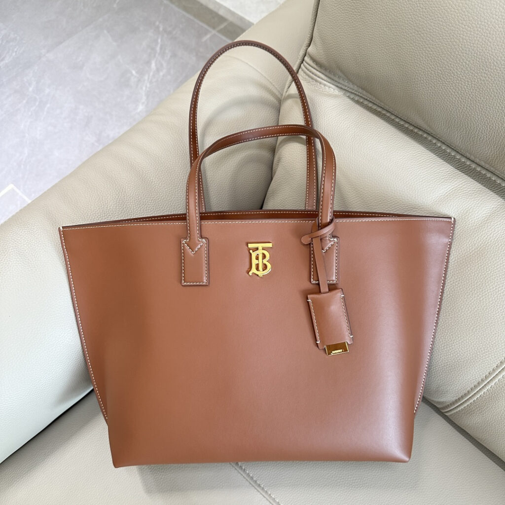 Burberry Drplrtqoaiutgz-Vkk1Trh8Upfphglxzzysraow H8uPfphgLXZzYsRAOw Bag Size 34, 14, 55, 45